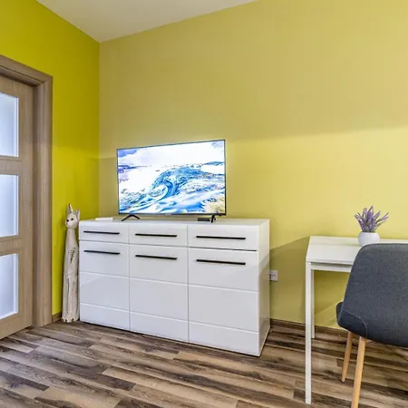 Ishirkov One Bedroom